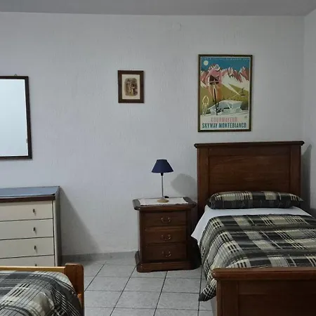 Maison Jaccod_piano Terra Апартаменты